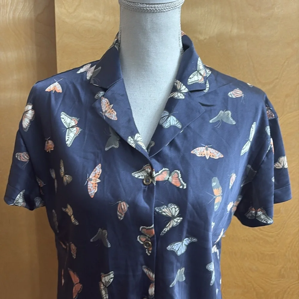 Honeydew Blue Butterfly Satin Like Pajama Top Button Down Size XS